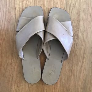 Everlane Crossover Sandal W10